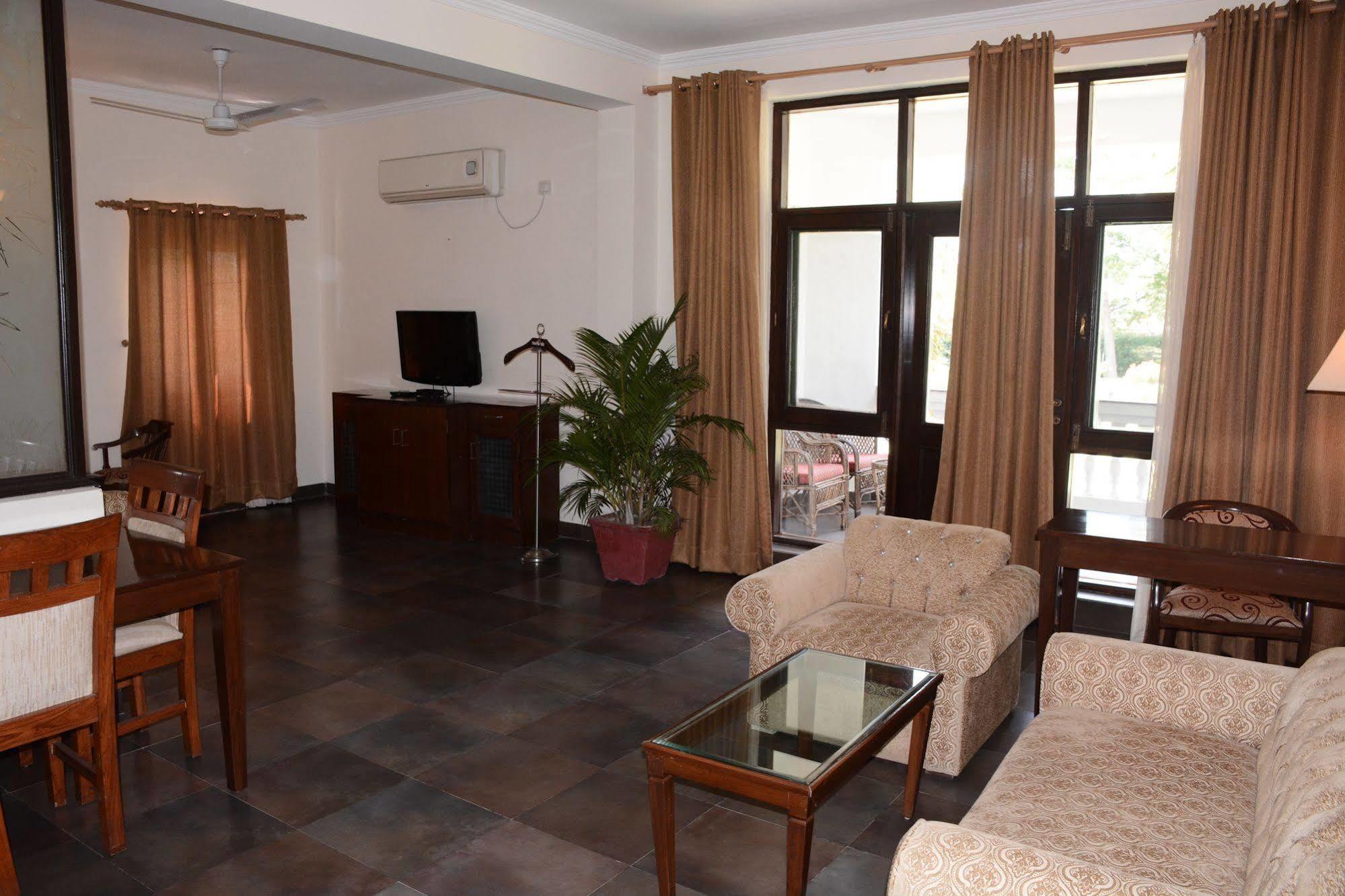 Naturoville Ayurvedic And Yoga Retreat Hotel Rishikesh Luaran gambar